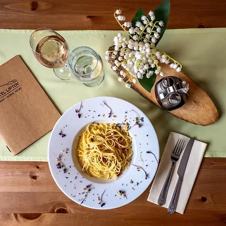 Szálloda Liptov Deménvölgy